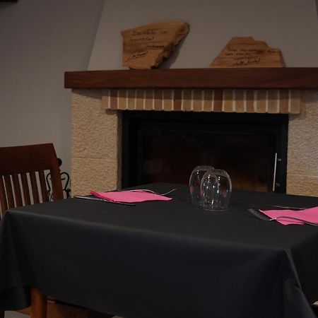 Hostal Restaurante Ibaisek Zudaire Екстер'єр фото